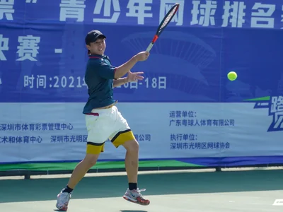U18英超阿森纳16岁前锋恩瓦内里客串门将，2-1胜热刺